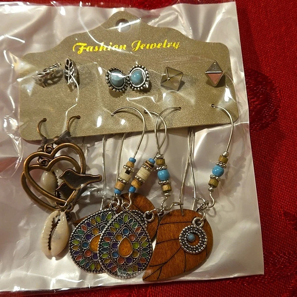 Southwestern Earring 6 pair Set - Turquoise Inlaid Studs & Dangles - Picture 2 of 6